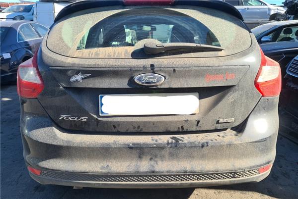 paragolpes trasero ford focus berlina cb8 201