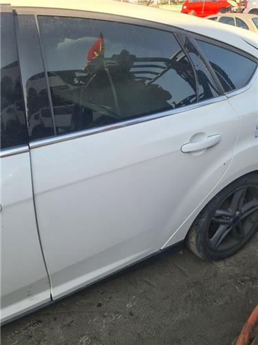 puerta trasera izquierda ford focus berlina c