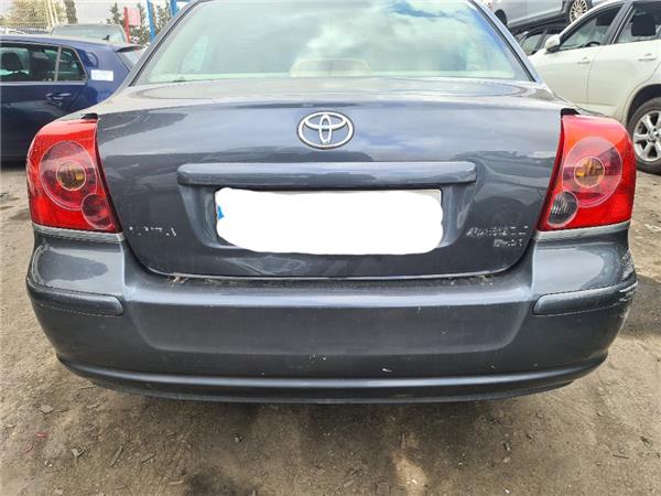 paragolpes trasero toyota avensis berlina t25