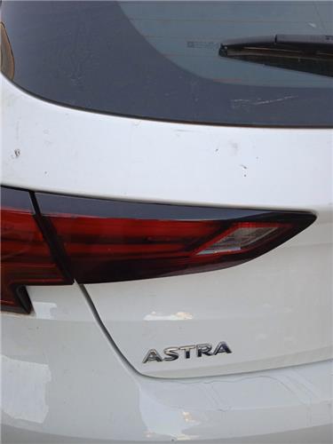 piloto porton trasero izquierdo opel astra k