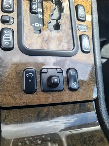 botonera puerta delantera izquierda mercedes