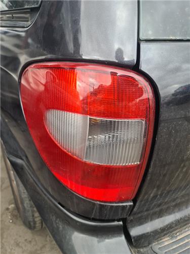 piloto trasero izquierdo chrysler voyager rg