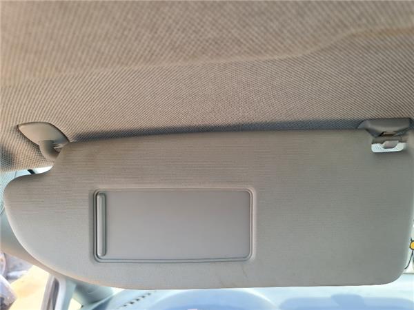parasol izquierdo seat ibiza st 6p8 052015 1
