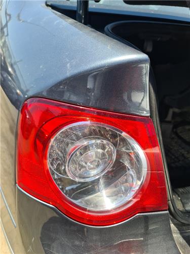 piloto trasero izquierdo volkswagen passat be