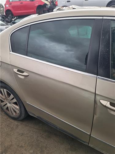 puerta trasera derecha volkswagen passat berl