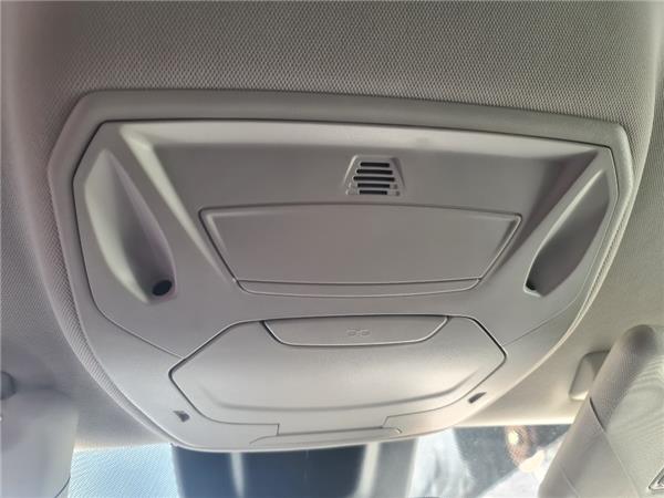 luz interior techo ford focus berlina cew 201