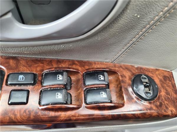 botonera puerta delantera izquierda kia soren