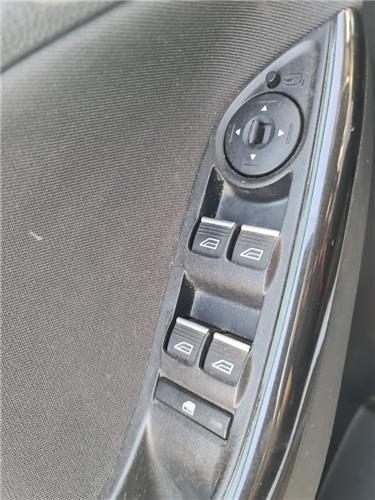 botonera puerta delantera izquierda ford focu