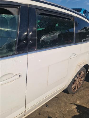 puerta trasera izquierda peugeot 5008 092009