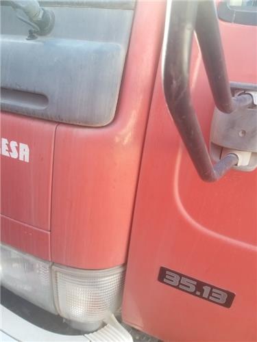 aleta delantera izquierda nissan cabstar 0120