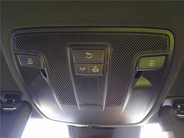 luz interior techo mercedes benz clase a bm 1