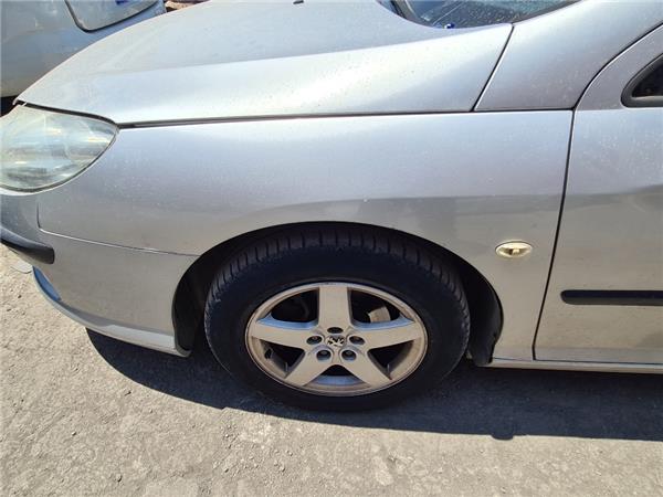 aleta delantera izquierda peugeot 407 2004 1