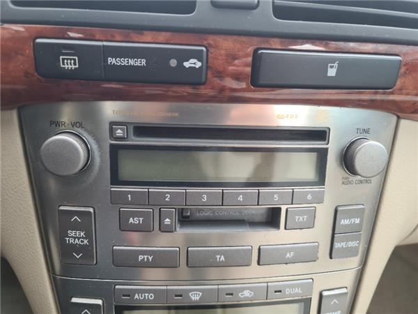 radio cd toyota avensis berlina t25 2003  22