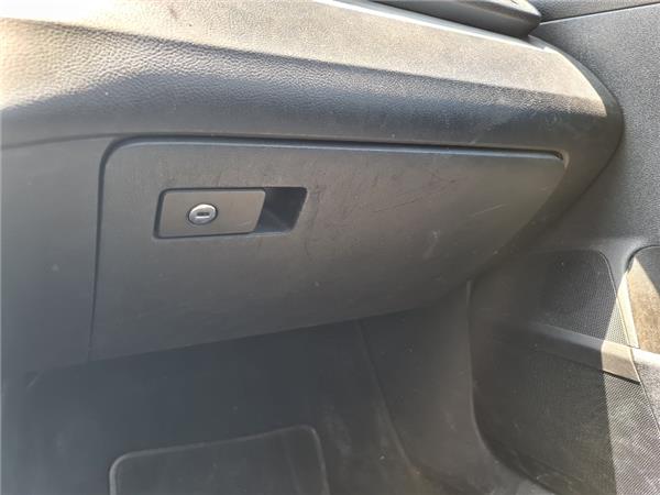 guantera salpicadero volkswagen passat berlin