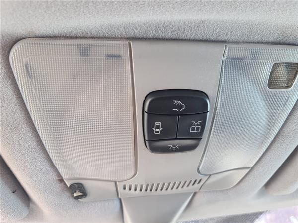 luz interior techo mercedes benz clase e bm 2