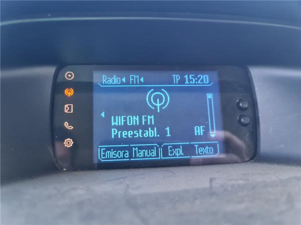 display ford focus berlina cb8 2010  10 trend
