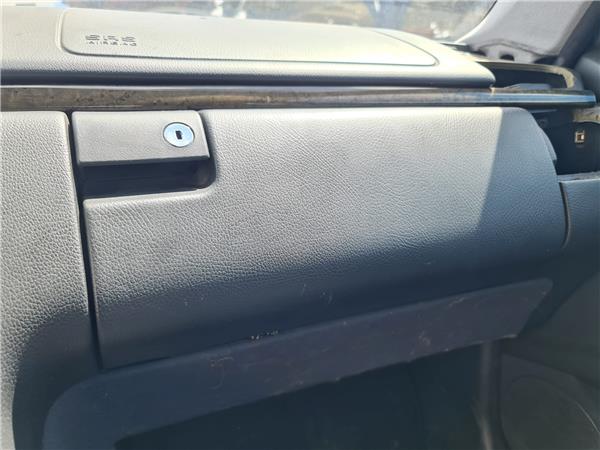 guantera salpicadero mercedes benz clase e bm