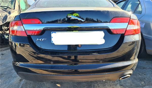 paragolpes trasero jaguar xf 2008 22 diesel