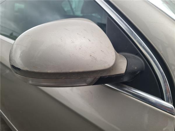 retrovisor electrico derecho volkswagen passa