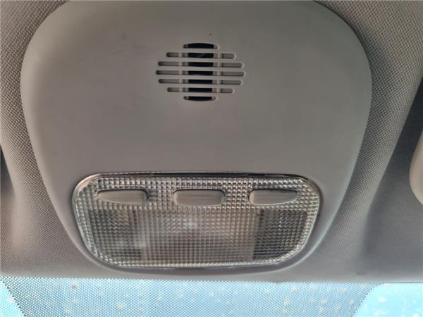 luz interior techo peugeot 407 2004 18 confo