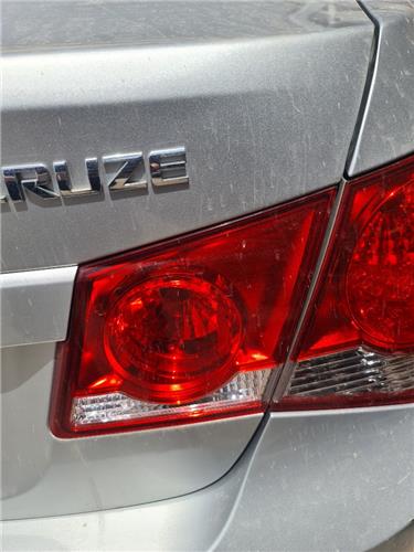 piloto porton trasero derecho chevrolet cruze