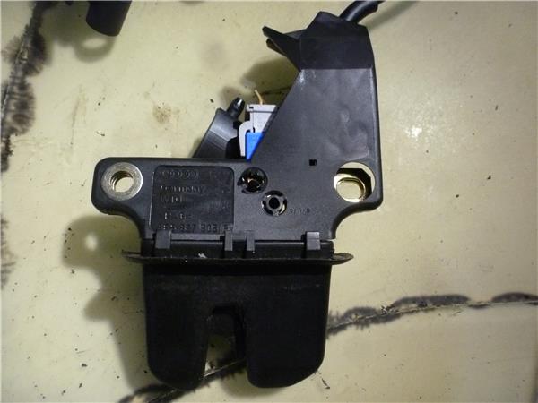 cerradura porton audi a4 berlina 8e 122001 2