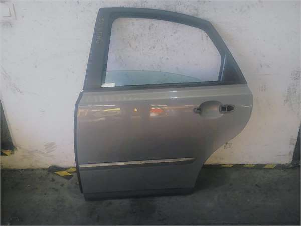 puerta trasera izquierda volvo s40 berlina 20
