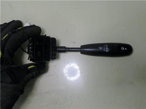 mando limpiaparabrisas chevrolet matiz 2005