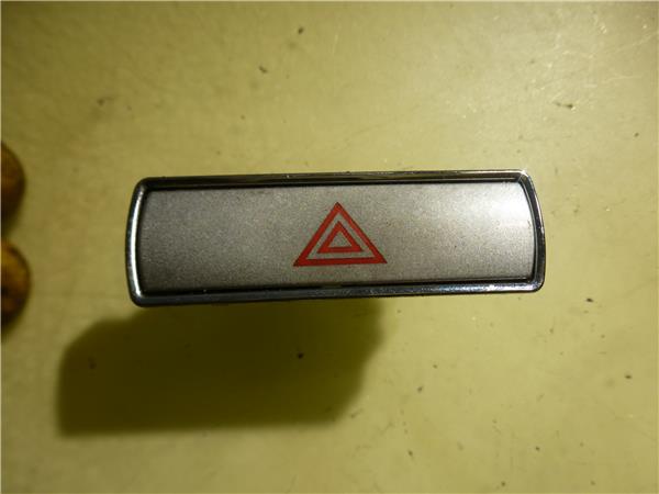 interruptor luces emergencia ford mondeo berl