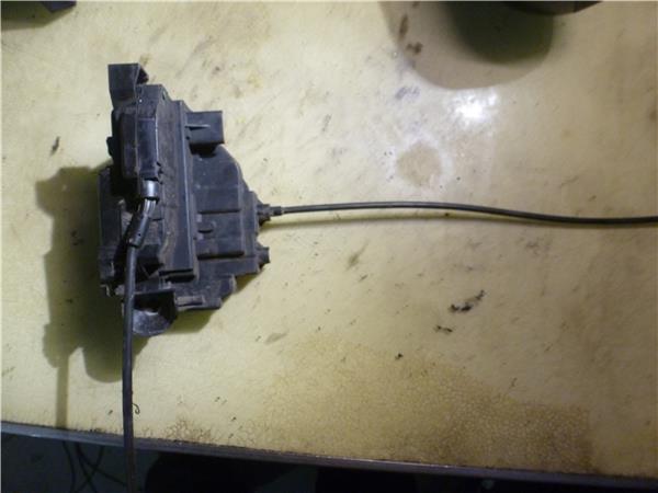 cerradura puerta delantera derecha renault cl