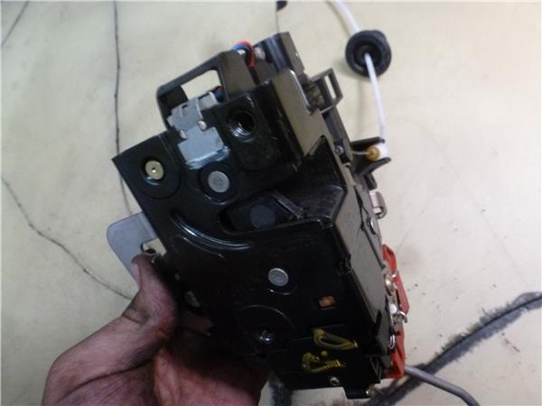 cerradura puerta delantera izquierda audi a4 berlina (8e)(12.2001 >) 1.9 tdi (96 kw) [1,9 ltr.   96 kw tdi]