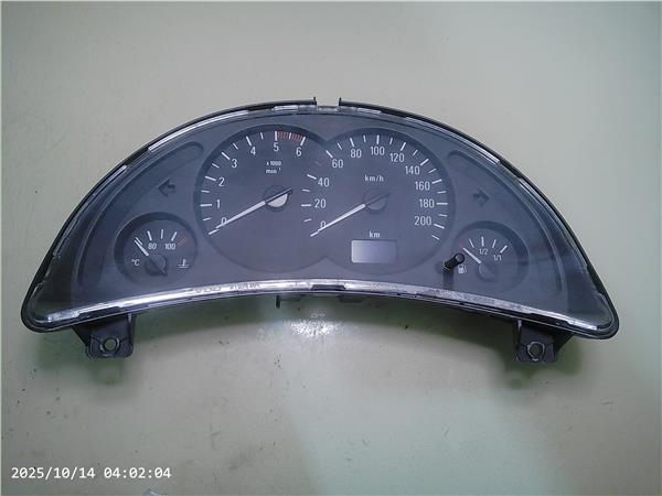 cuadro instrumentos opel combo corsa c 2001