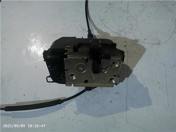 cerradura puerta trasera izquierda renault sc