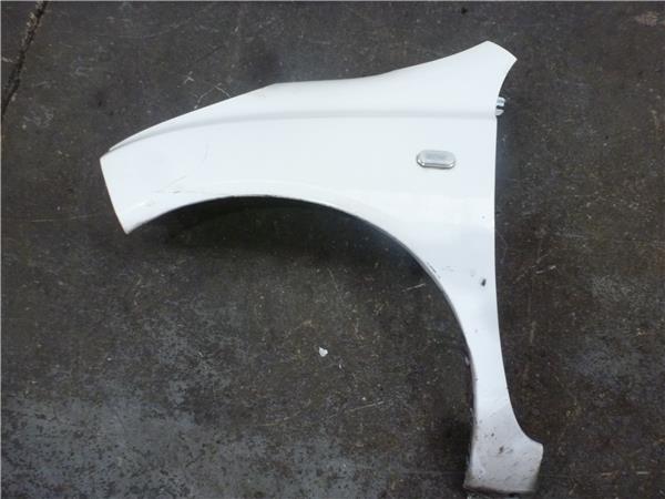 aleta delantera izquierda nissan micra k12e 1