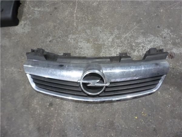 rejilla paragolpes delantero opel zafira b 20