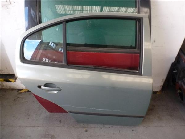 elevalunas electrico trasero derecho skoda oc