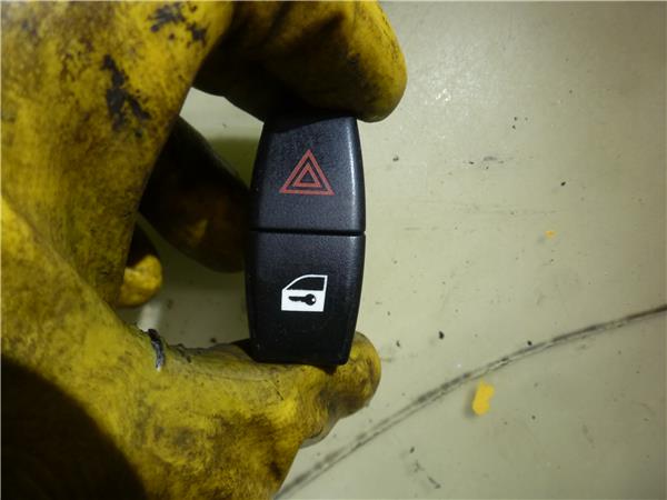 interruptor luces emergencia bmw serie x3 e83