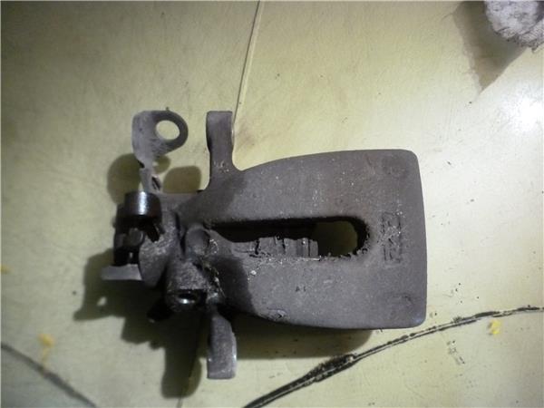 pinza freno delantero izquierda opel zafira b