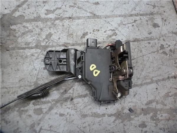 cerradura puerta delantera derecha volkswagen passat berlina (3b2)(1996 >) 1.9 comfortline [1,9 ltr.   85 kw tdi]