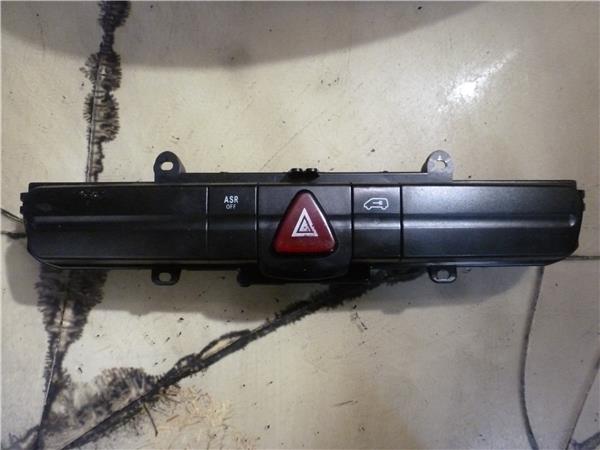 interruptor luces emergencia mercedes benz sp