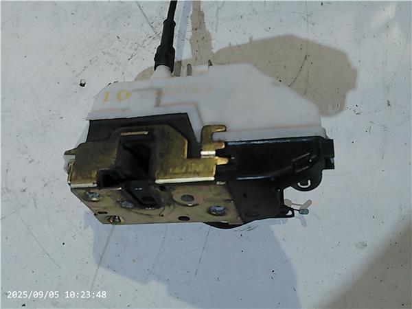 cerradura puerta delantera derecha renault sc