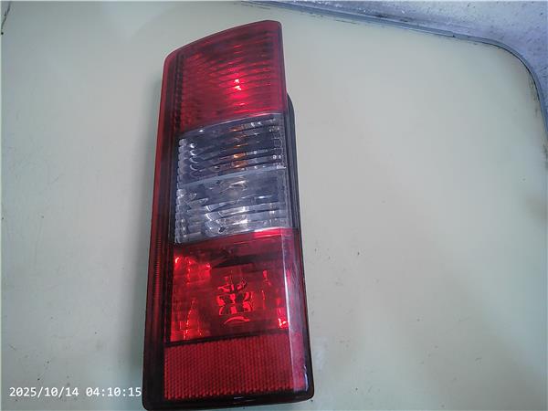 piloto trasero izquierdo opel combo corsa c 2