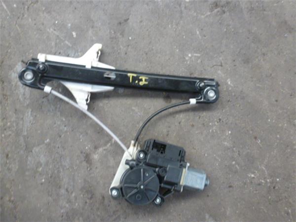 elevalunas electrico trasero izquierdo volksw