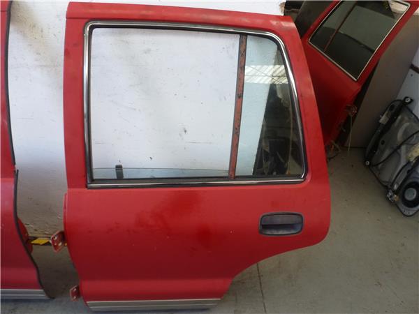 puerta trasera izquierda kia sportage 1994 2