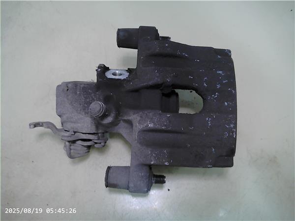 pinza freno trasero izquierda nissan primera