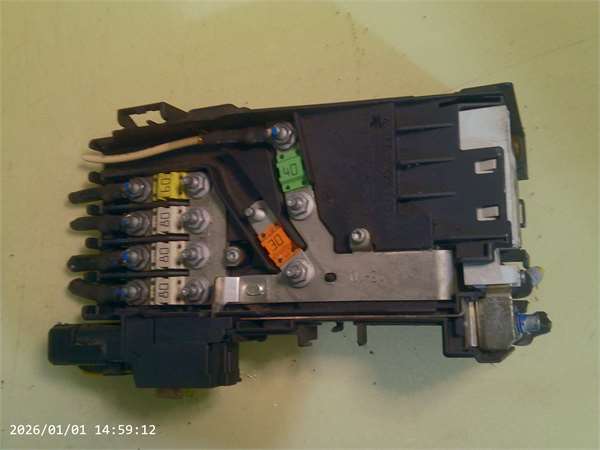caja fusibles/rele peugeot 308 (2007 >) 1.6 confort [1,6 ltr.   66 kw hdi fap]