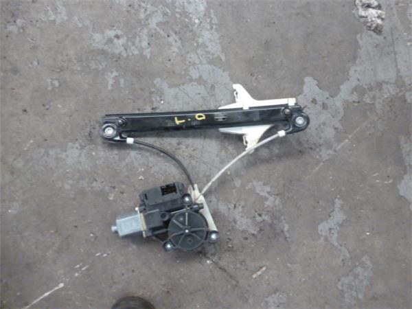 elevalunas electrico trasero derecho volkswag