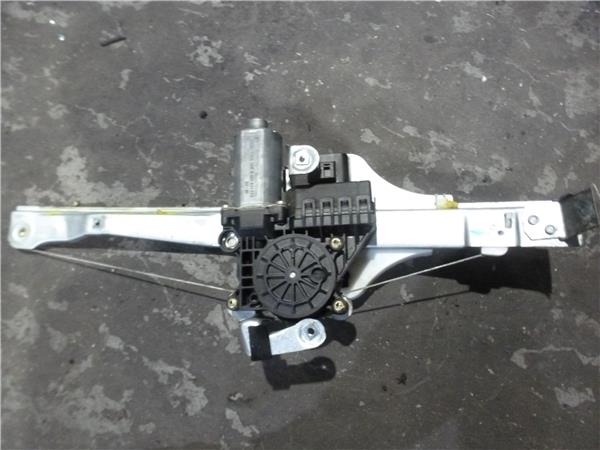 elevalunas electrico trasero derecho ford mon