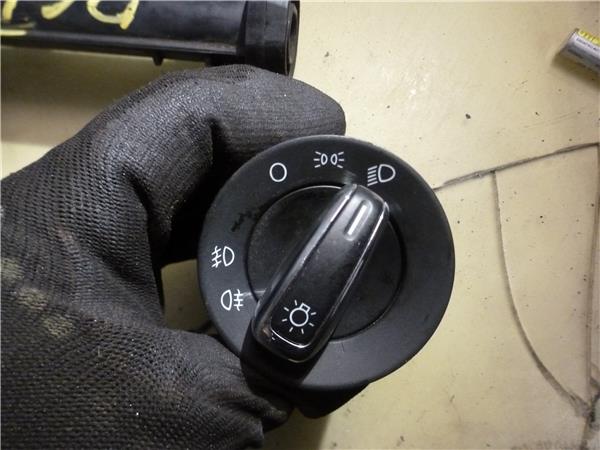 mando de luces skoda octavia berlina 1u2 2001