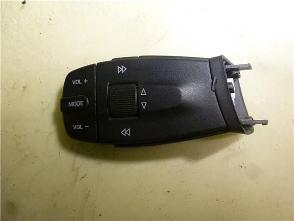 mando multifuncion seat ibiza berlina 6j5 062